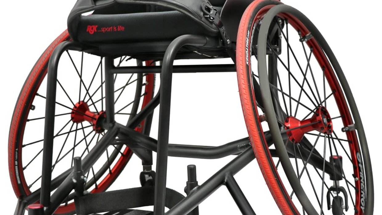 A black and red RGK AllStar Basketball Chair